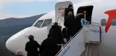 Havalimanından sahte belgelerle yurt dışına çıkarken yakalandılar