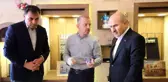 Kadınların el emeği göz nuru ürünleri belediyenin mağazalarında satışta