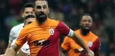 Arda Turan, yılın en sevilen ve örnek alınan futbolcusu oldu! Sosyal medyada kıyamet koptu
