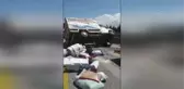 Tarım işçilerini taşıyan kamyonet devrildi, 15 kişi yaralandı