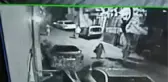 Son dakika! SARIYER'DE BEKÇİ VE AMCASINA SALDIRI KAMERADA