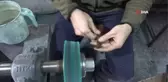 Binlercesi arasından özenle seçip, valiye hediye etti