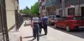 Evden kaçan 13 yaşındaki kız, otomobilin altında saklanırken bulundu