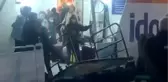 Feribotta can pazarı! Halat koptu, yolcular metrelerce yükselen dalgalar sonucu zor anlar yaşadı