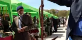 Antika pazarındaki asırlık tekne çapaları görenlerin ilgisini çekiyor