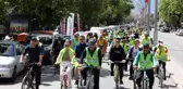Onlarca bisikletçi bağımlılığa karşı pedal çevirdi