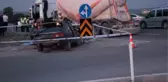 Tankerle otomobil çarpıştı, 1 kişi öldü, 4 kişi yaralandı