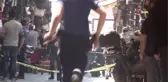 Fatih'te husumetli iki esnaf arasında silahlı çatışma: 1'i polis 5 yaralı