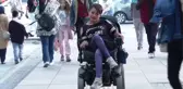 Serebral Palsili Havva Gönen hem seyyar satıcılık hem motivasyon koçluğu yapıyor