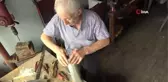 Son kuşak teneke ustası 40 yıldır saca şekil veriyor