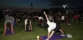 İzmir'de Kadınlardan 'Yoga Yasağı' Protestosu
