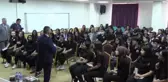 Antalya'da 33 bin 353 meslek lisesi öğrencisine kitap hediye ediliyor