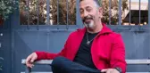 Cem Yılmaz, yeni filminin müziklerini de kendisinin yapacağını duyurdu