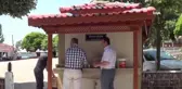 İkram çeşmesinden soğuk havalarda çorba, sıcak havada ayran akıyor