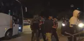 Arızalanan kamyondan inerek kaçan 30 düzensiz göçmen yakalandı