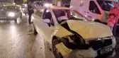 Park halindeki taksiye ve polis aracına çarpan sürücünün alkollü olduğu ortaya çıktı