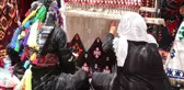 İki kişi 45 günde 1 tane dokuyabiliyor