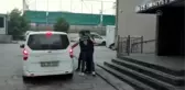 Sultangazi'de tartıştığı eşini silahla yaralayan zanlı gözaltına alındı