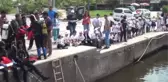 Üniversite öğrencileri dalgıçlarla birlikte deniz dibi temizliği yaptı
