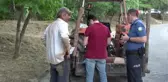 En acı yolculuk... Ambulansa yetişebilmek için verdiği mücadele, kestiği ağacın altında kalan babasını yaşatmaya yetmedi