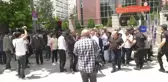 Tüik Önünde Açıklama Yapmak İsteyen Birleşik Kamu-İş Üyelerine Polis Müdahalesi: Genel Başkan Mehmet Balık Gözaltına Alındı
