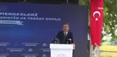 Bakan Mahmut Özer: 