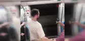 Yenikapı metrosunda açık kapıyla yolculuk kamerada
