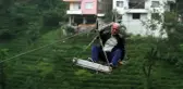 İlkel teleferikler can alıyor ama yöre halkı vazgeçemiyor