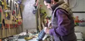 Kütahyalı işletmeci, boynuzları süs eşyasına dönüştürüyor