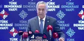 Bülent Arınç: 