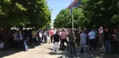 Kosova'da savaş gazileri, 'asgari ücrete yapılan artışta kendilerinin dahil edilmemesini' protesto etti
