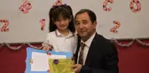 Okullarda karne heyecanı yaşandı
