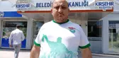 Amigo Halil Kurt, Kırşehir Belediyesi önünde eylem yaptı