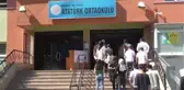 İki dakika ile sınavı kaçırdı, gözyaşlarına boğuldu