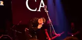 Cem Adrian Bursa dinleyicisini performansıyla etkiledi