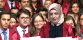 Çapa Tıp Fakültesi mezuniyet törenine damga vuran sözler! Genç kızın konuşmasını ayakta alkışladılar