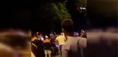 Kadıköy'de kaza sonrası yumrukların havada uçuştuğu kavga kamerada