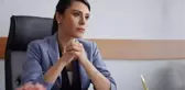 Yargı dizisinin oyuncusu Şükran Ovalı, mayolu pozlarını paylaştı