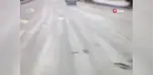 Arkadan çarptığı araç şeritten çıkıp takla attı... O anlar kamerada