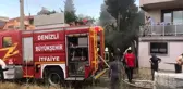 Vatandaşın hortumla müdahalesi apartmanı yanmaktan kurtardı