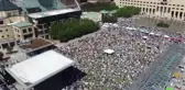 Kanadalı Müslümanlar bayramda camileri doldurdu