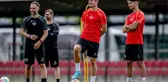 RB Leipzig'den herkesi şaşırtan hamle! Fenerbahçeli taraftarın Sörloth yorumuna cevap verdiler