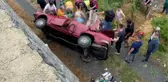 Şarampole yuvarlanan otomobildeki karı-koca can verdi! Oğlu ve gelinleri ağır yaralandı