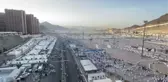 Hacılar bayramın ikinci gününde şeytan taşlamaya devam ediyor