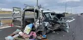 Tekirdağ'da kamyonun çarptığı hafif ticari araçtaki 3 kişi öldü, 5 kişi yaralandı