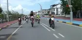 Kum üzerindeki motor yarışları nefes kesti