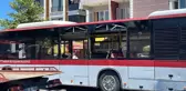 Otomobil belediye otobüsüne çarptı, 2 kişi öldü, 3 kişi yaralandı