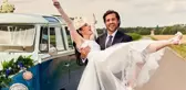 7 yıldır birlikte olan Serkan Çayoğlu ve Özge Gürel çifti evlendi