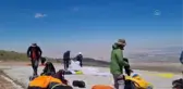 Aksaraylı paraşütçüler, 15 Temmuz şehit ve gazileri için atlayış yaptı