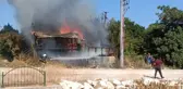 Son dakika haberi... Antalya'da yangında bir ev kullanılamaz hale geldi